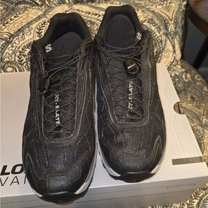 Salomon Men's Black and Gray Athletic Shoes